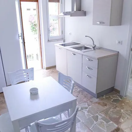 Apartment Clambe